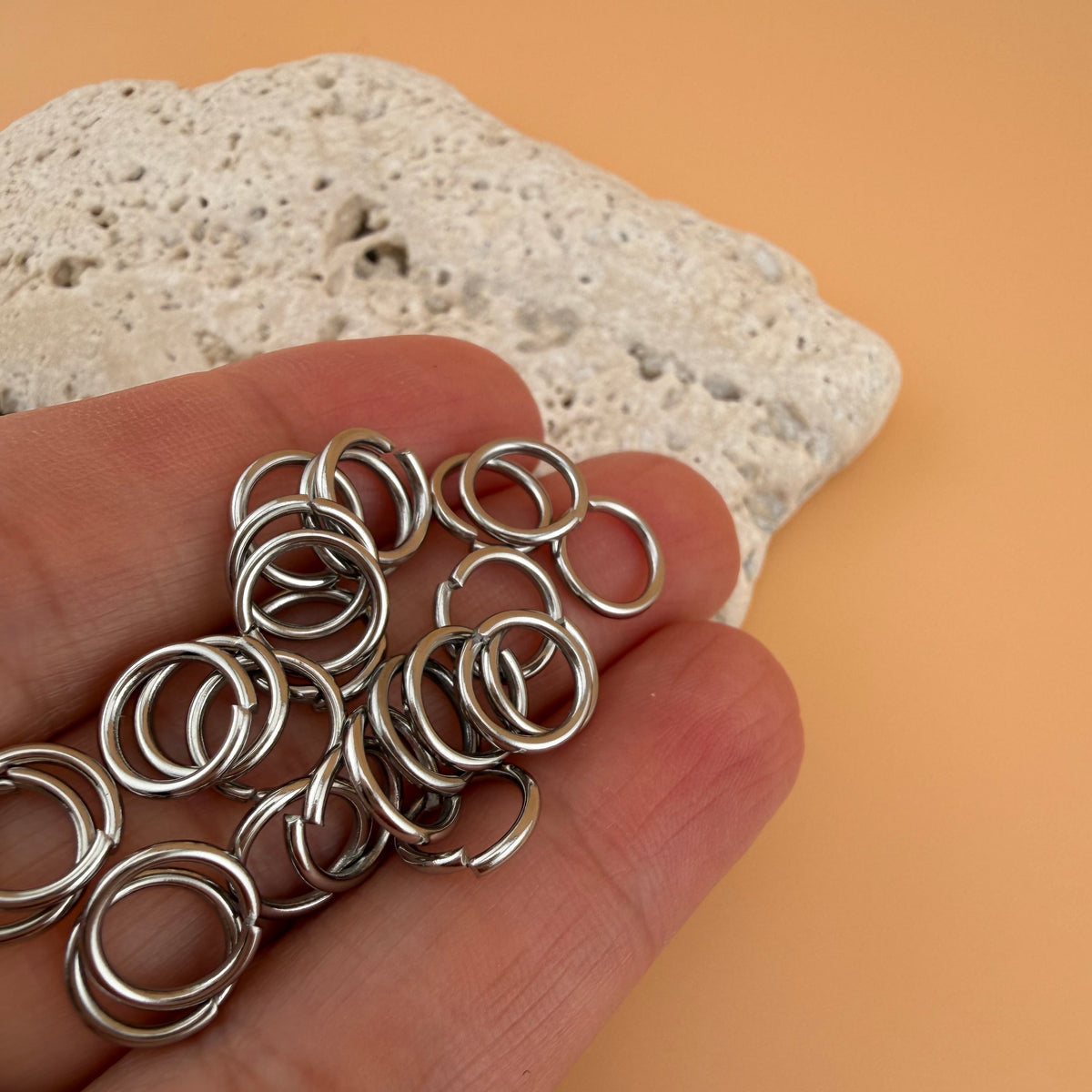 9mm • 17 Gauge Open Jump Rings