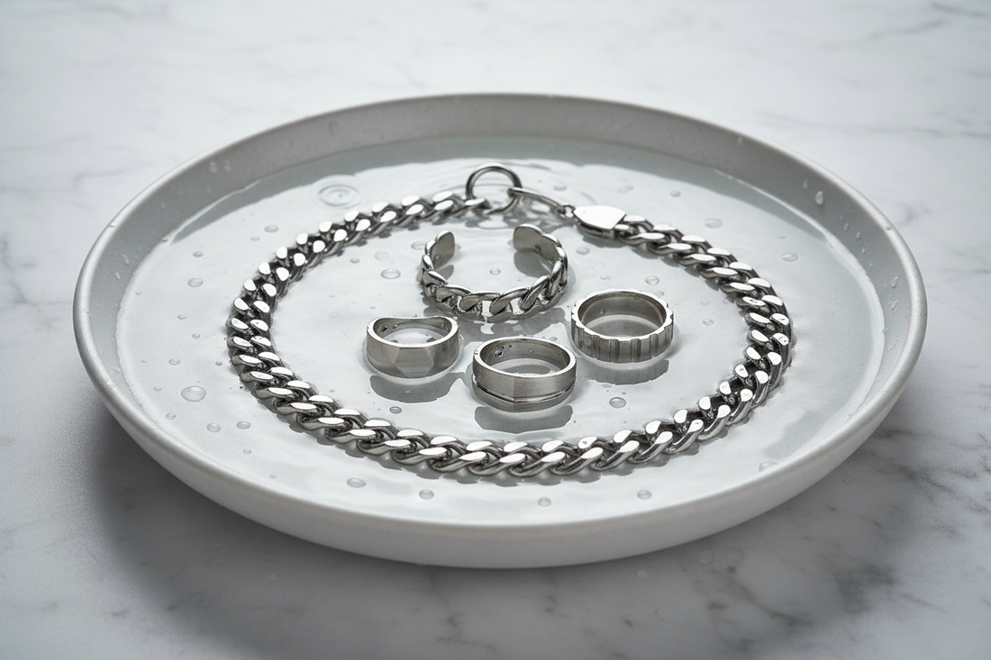 Stainless Steel Jewelry: Water-Resistant, Tarnish-Resistant, Built for Everyday Wear