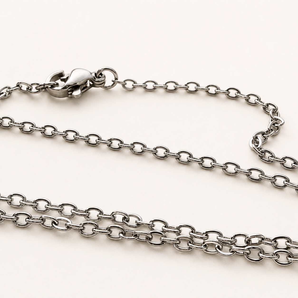 Minimal Cable Chain Necklace – Gold & Silver Finishes