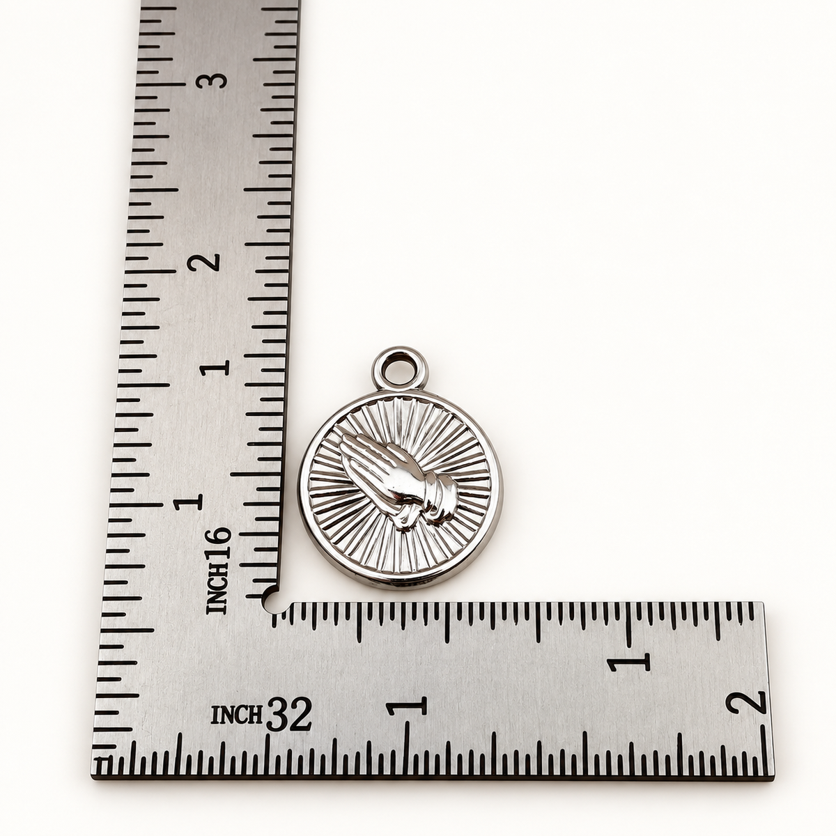 Praying Hands Medallion Charm – 19mm