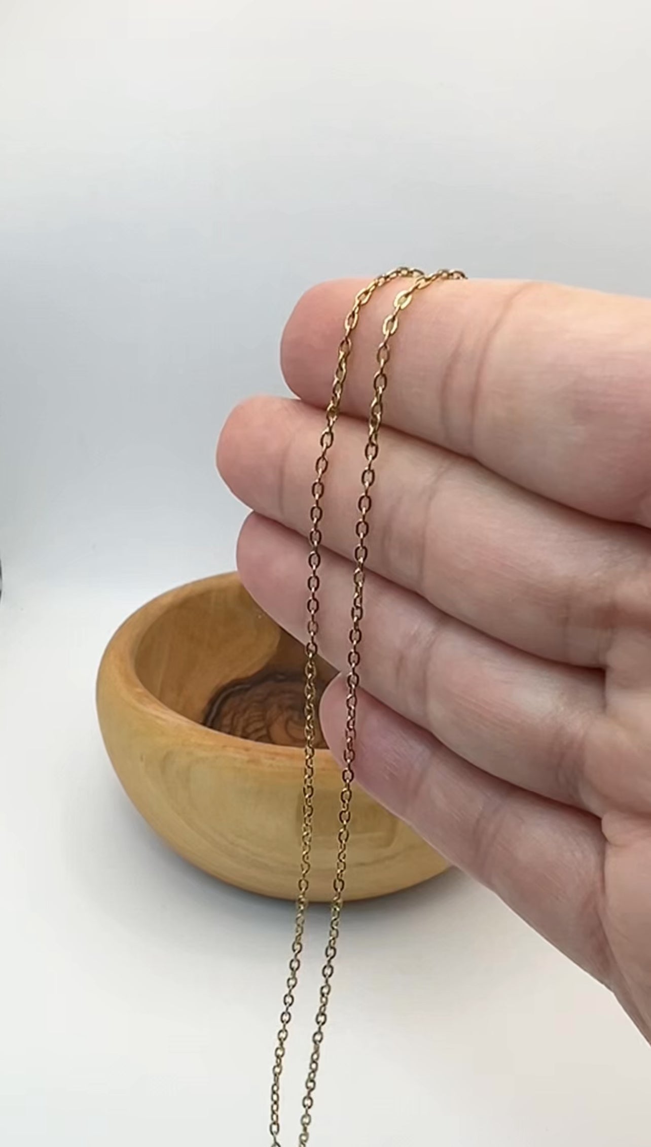 18K Gold PVD Cable Chain Necklace - 17.7"