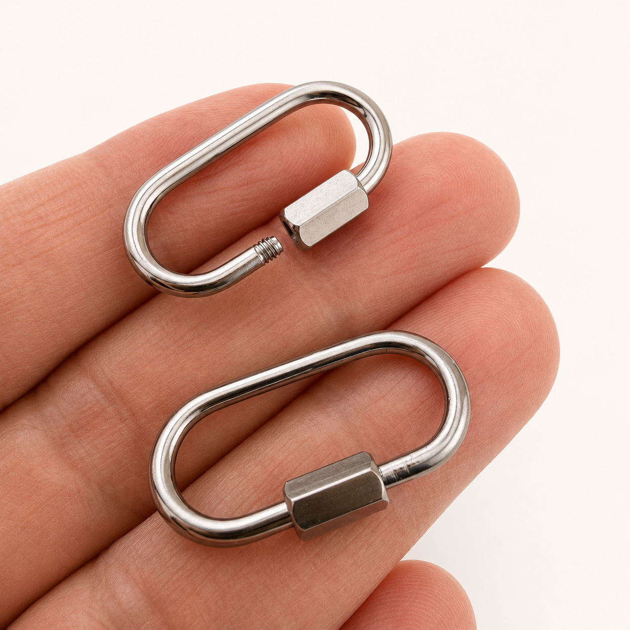 Oval Carabiner Clasp - 26mm