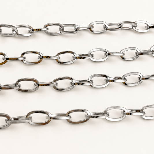 7mm Flat Oval Cable Chain - Gold & Silver Finishes (By the Foot)