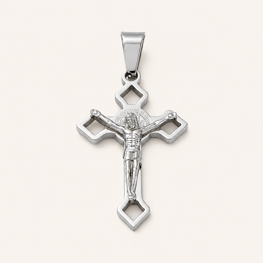 Classic Crucifix Cross Pendant – 31x20mm