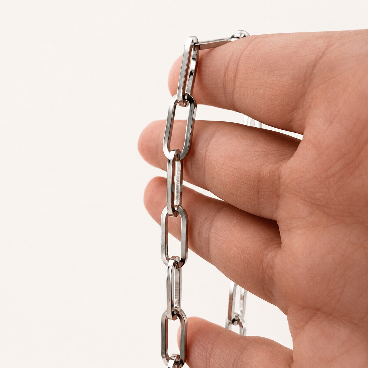 18mm Chunky Paperclip Chain