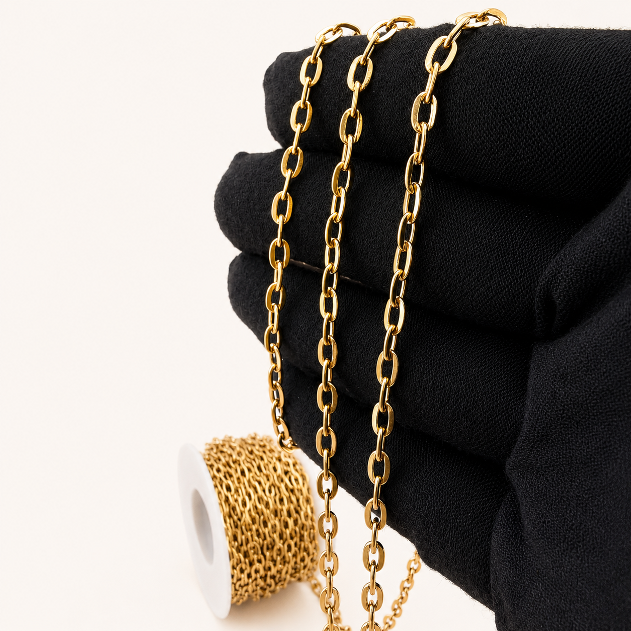 18k Gold Oval Cable Chain - 6x4mm