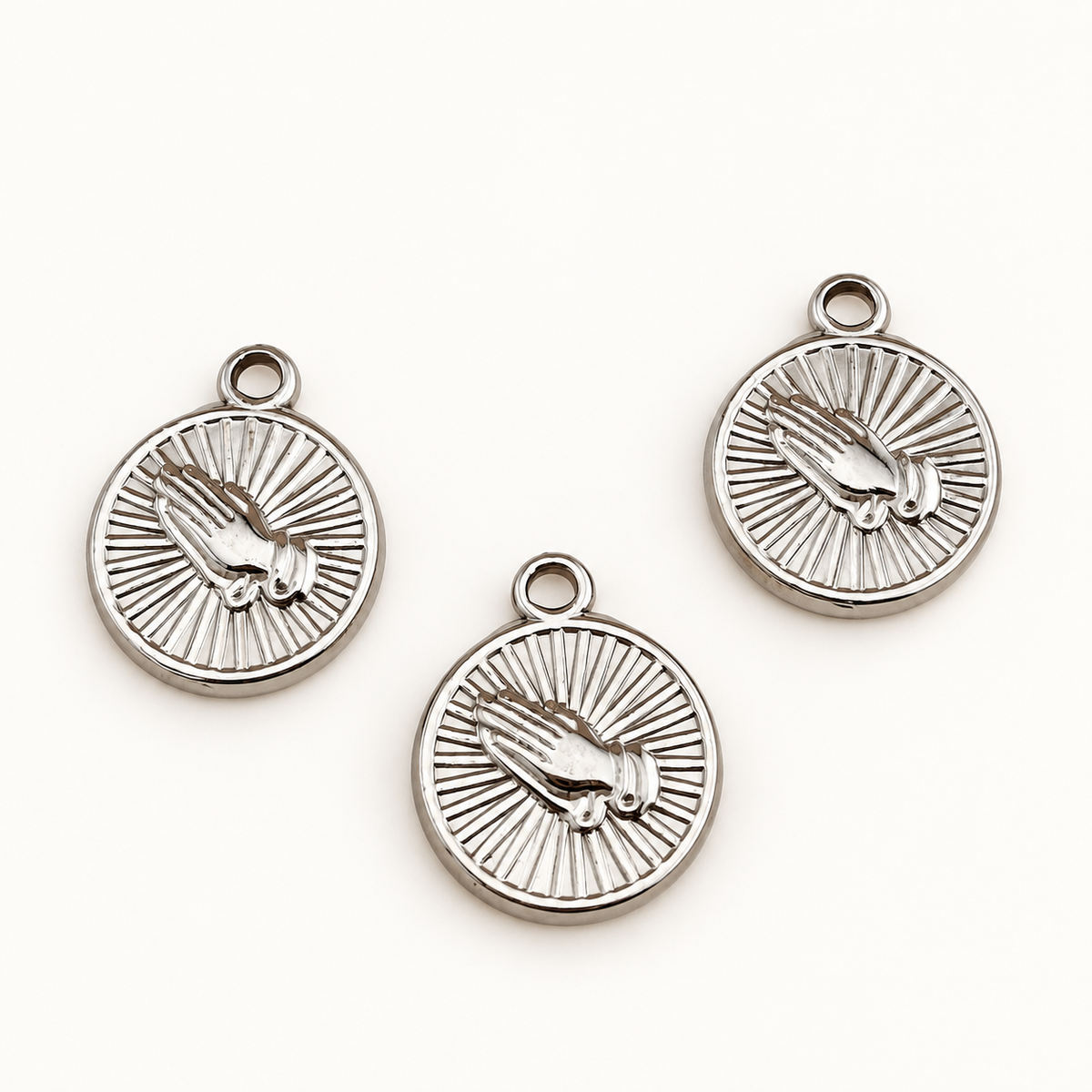 Praying Hands Medallion Charm – 19mm